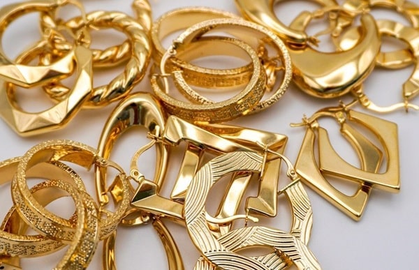 What Investors Must Know About Dubai Gold Wholesale Price