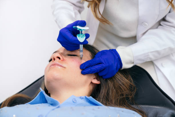 Jawline Filler in Abu Dhabi: Addressing Aging, Laxity, and Volume Loss Together